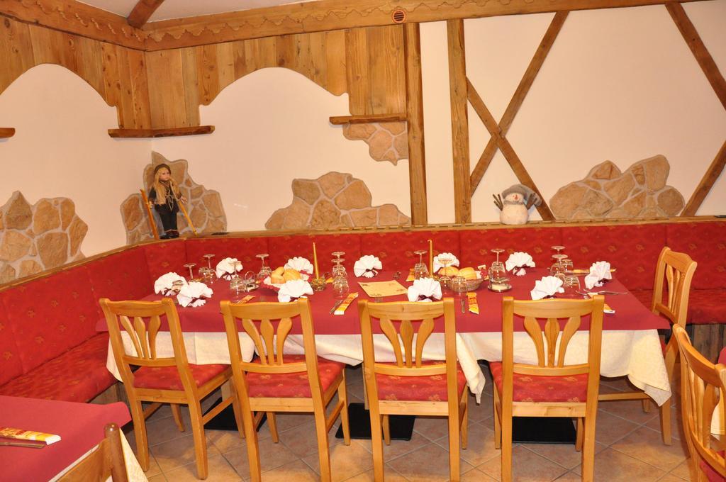 Hotel Piancastello Andalo Ngoại thất bức ảnh