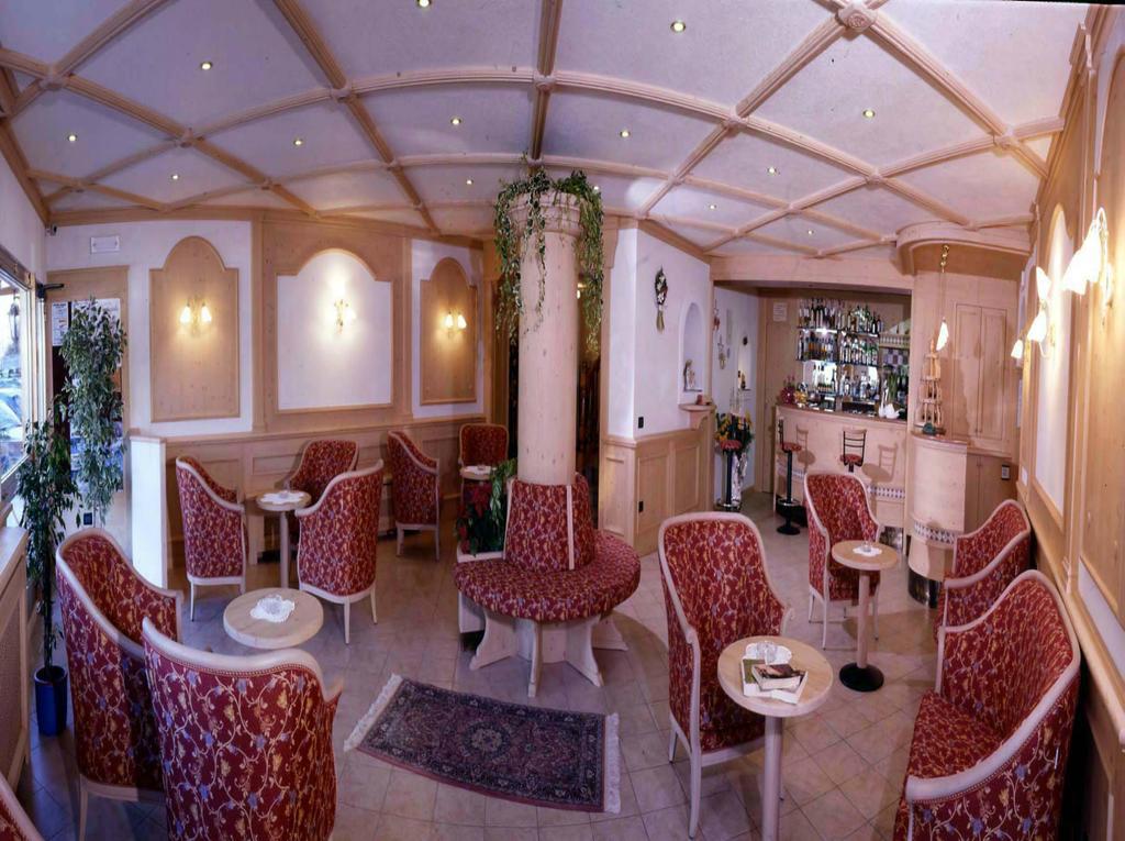 Hotel Piancastello Andalo Ngoại thất bức ảnh