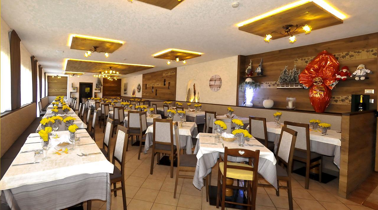 Hotel Piancastello Andalo Ngoại thất bức ảnh
