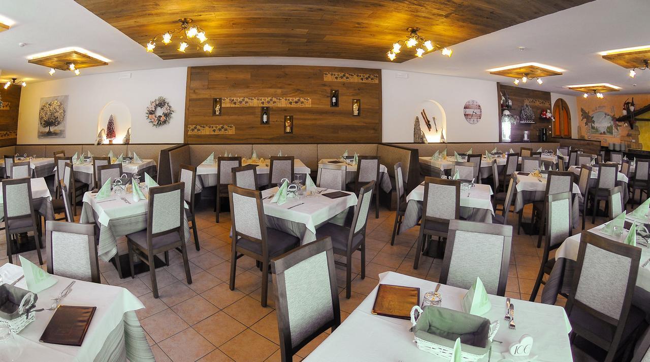 Hotel Piancastello Andalo Ngoại thất bức ảnh